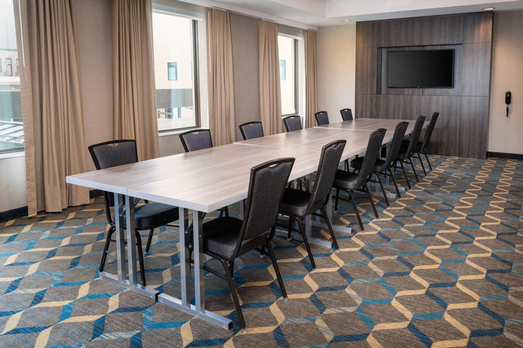 Residence Inn By Marriott Grand Rapids Downtown Bagian luar foto