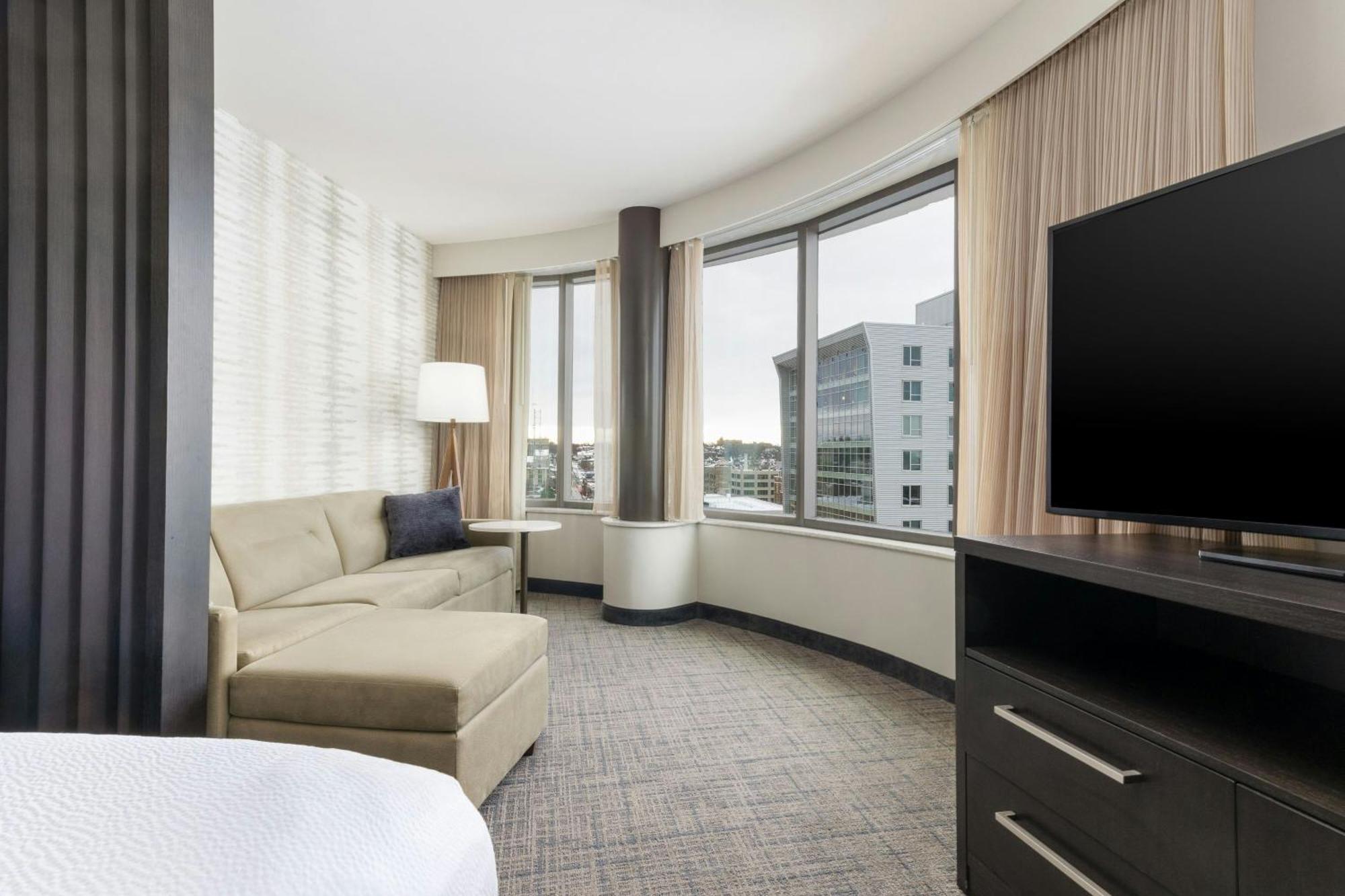 Residence Inn By Marriott Grand Rapids Downtown Bagian luar foto