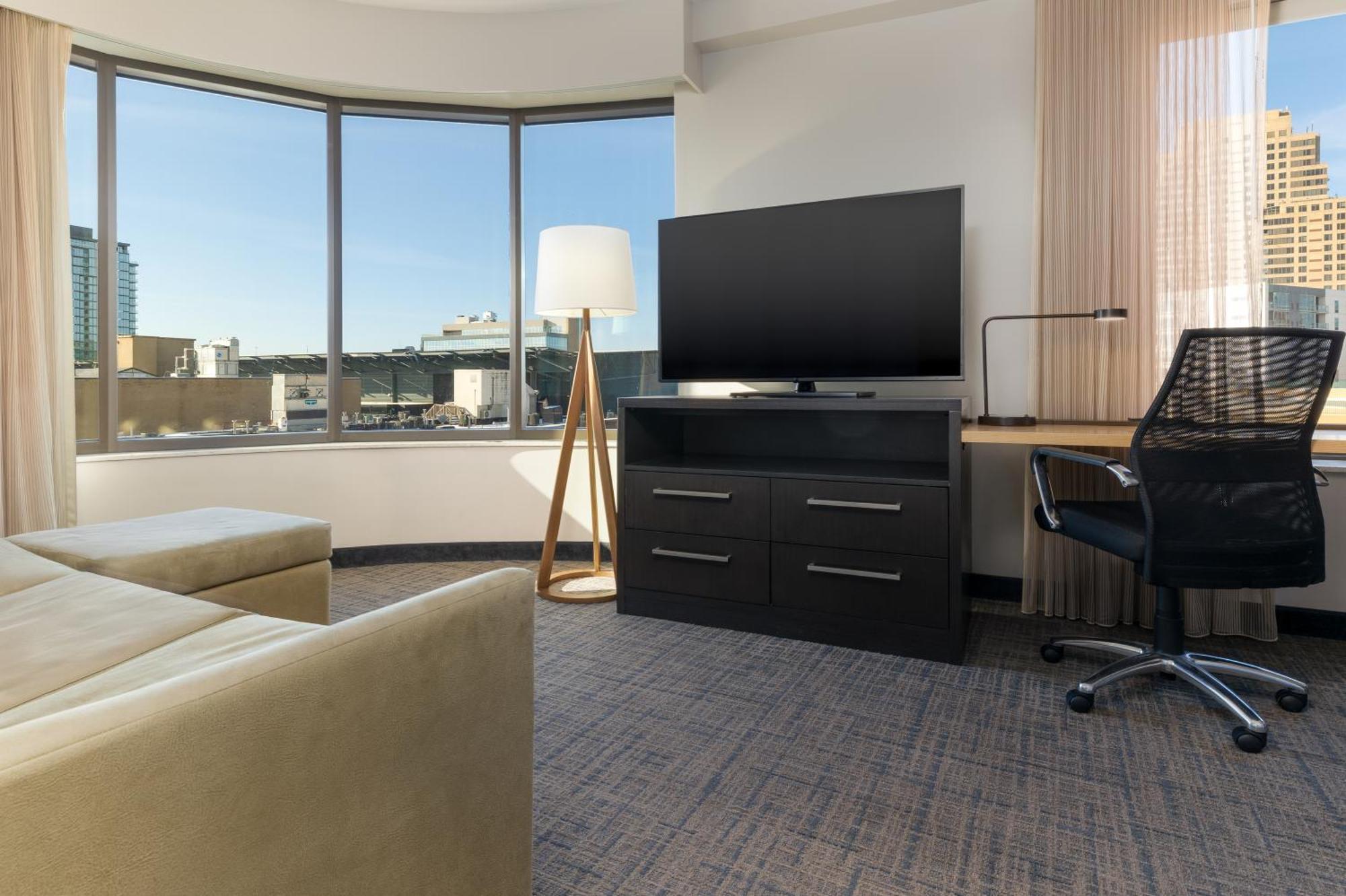 Residence Inn By Marriott Grand Rapids Downtown Bagian luar foto