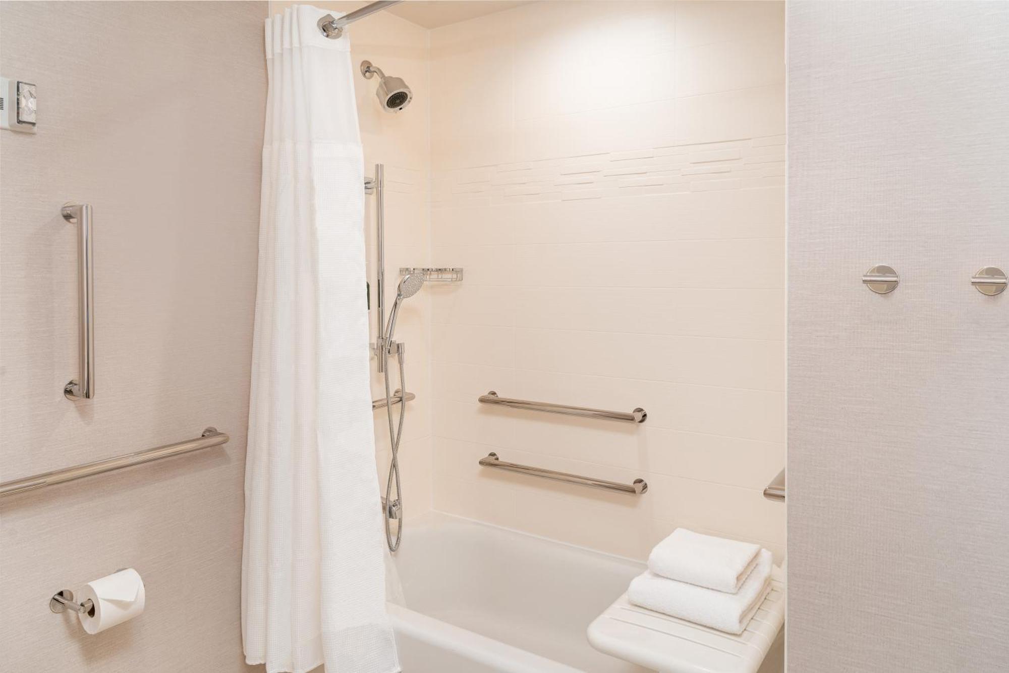 Residence Inn By Marriott Grand Rapids Downtown Bagian luar foto